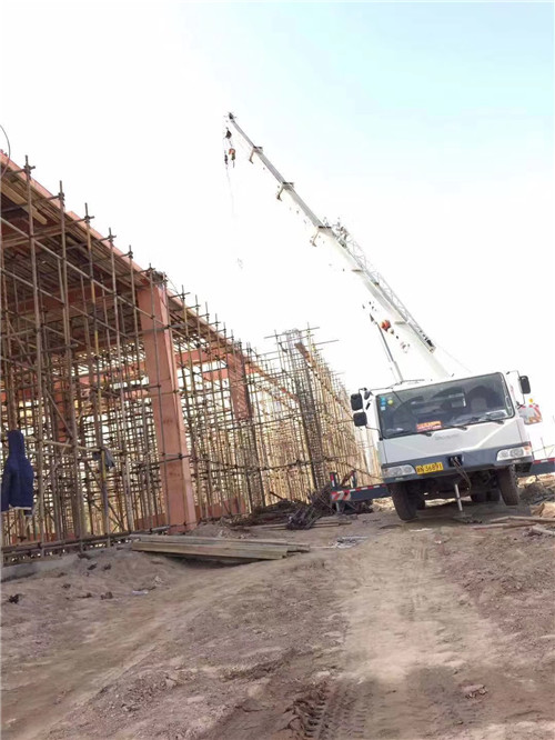 李沧区吊车作业的安全注意事项有哪些？