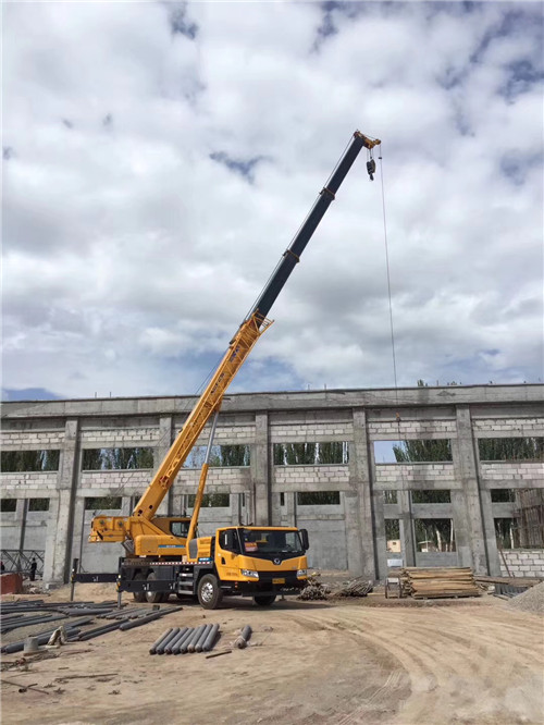 李沧区吊装作业前会做设备检查吗？安全保障措施有哪些？